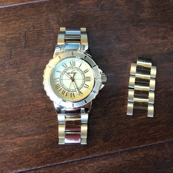 A-Line 20013 Marina Japanese Gold Watch - Picture 3 of 7